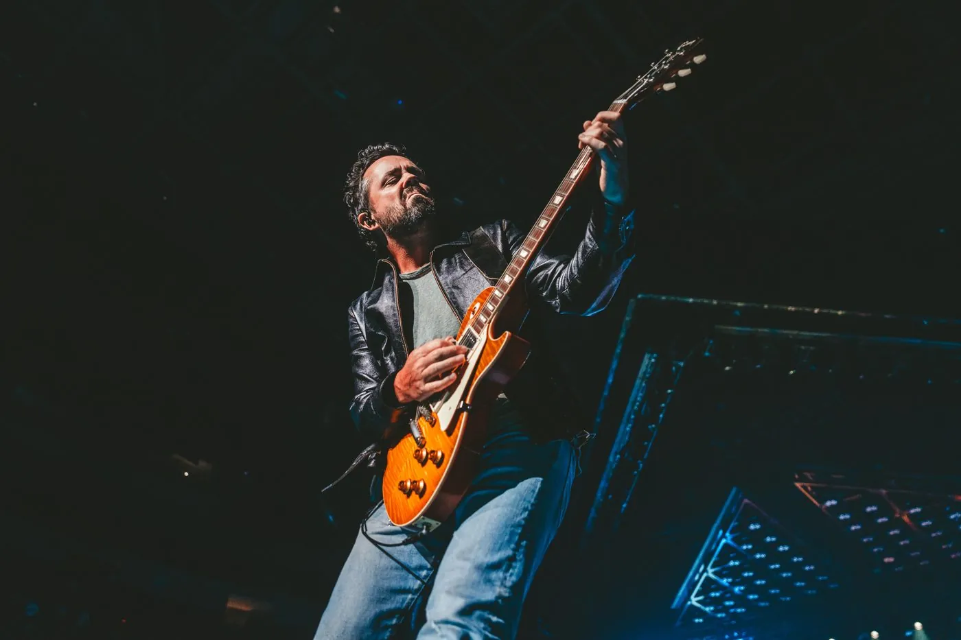Energetic live performance photography at a New York arena event