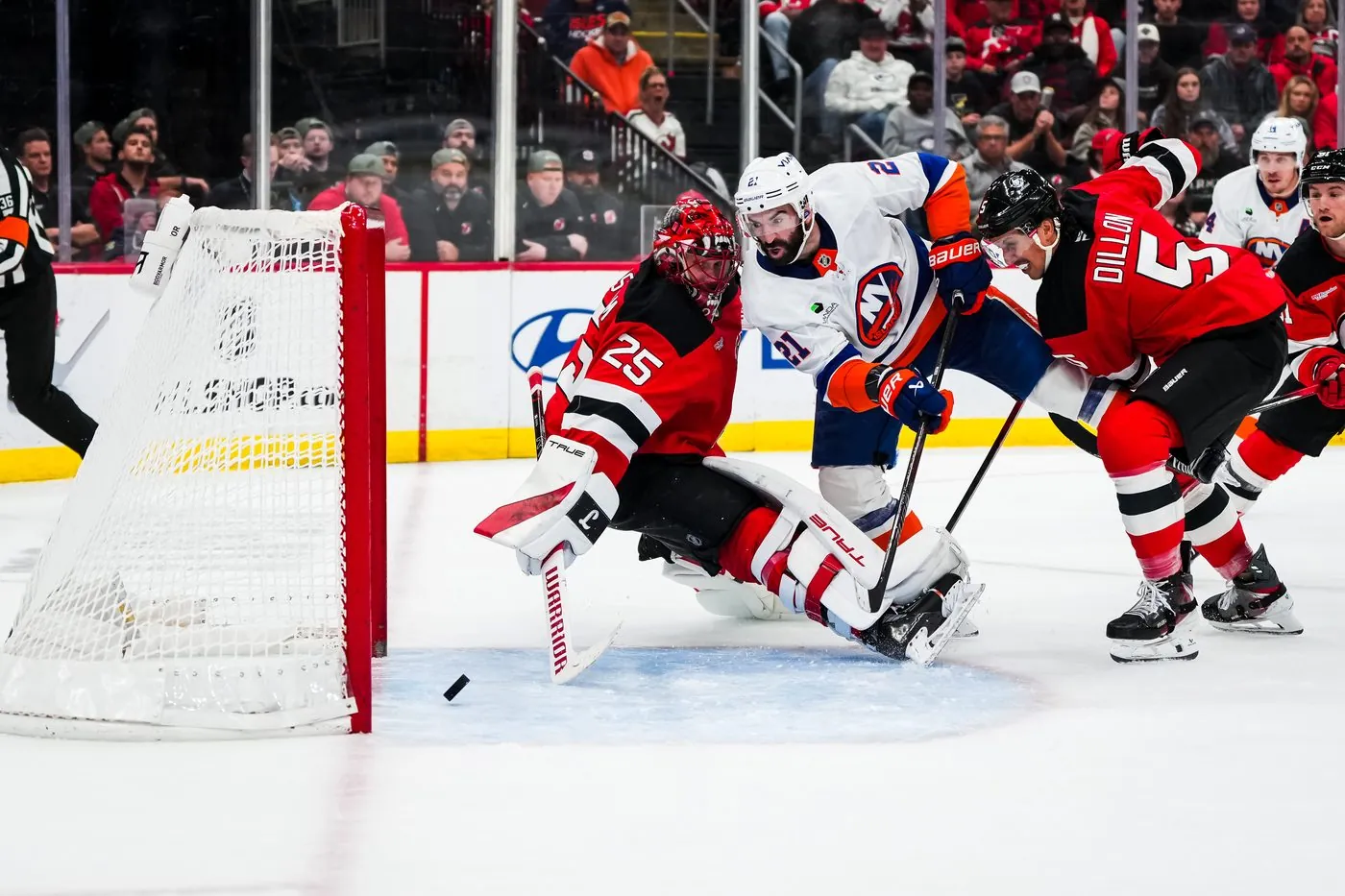 New York Islanders NHL game action photography by Dennis DaSilva